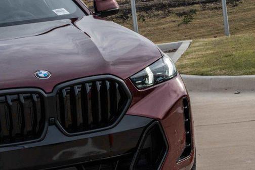 2026 BMW X6 xDrive40i