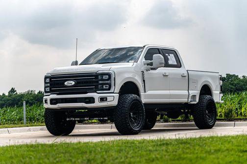 2025 Ford F-250 Platinum