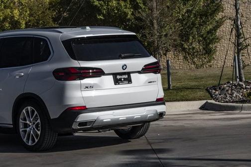 2026 BMW X5 PHEV xDrive50e