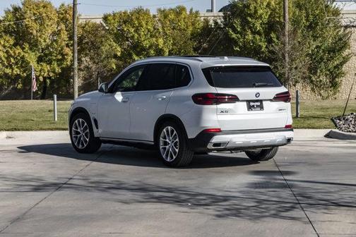 2026 BMW X5 PHEV xDrive50e