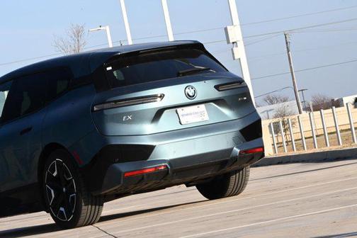 2025 BMW iX xDrive50