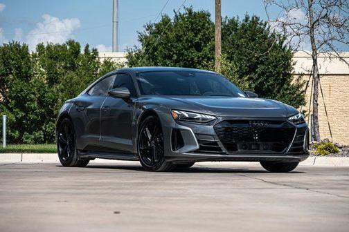 2022 Audi e-tron GT Premium Plus