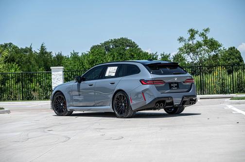 Storm Bay Metallic 2027 BMW M5 Base