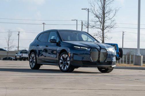 2025 BMW iX xDrive50