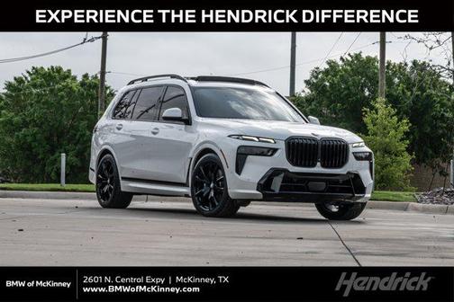 Mineral White Metallic 2025 BMW X7 xDrive40i