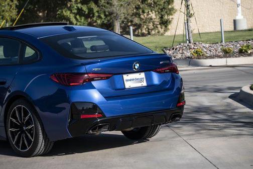 2025 BMW M440 i xDrive