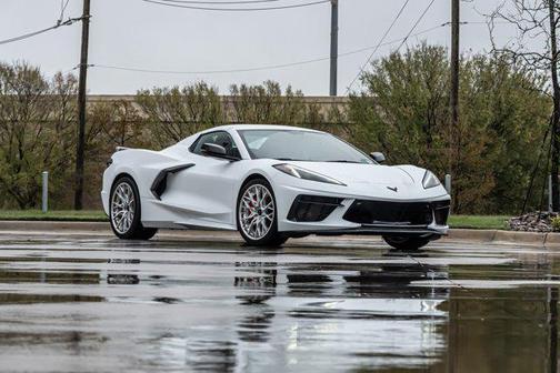 2021 Chevrolet Corvette Stingray w/2LT