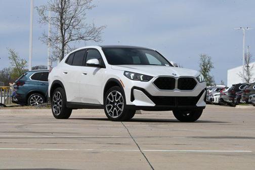 2025 BMW X2 xDrive28i