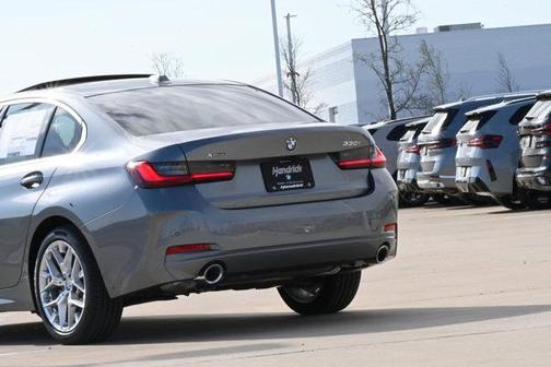 2026 BMW 330 xDrive NA