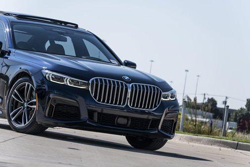 2021 BMW 750 i xDrive
