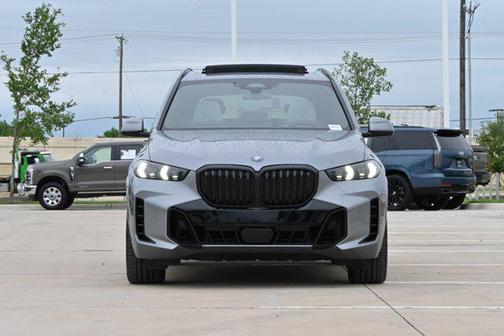 Skyscraper Grey Metallic 2024 BMW X5 PHEV xDrive50e