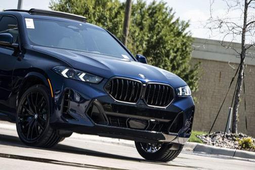 2026 BMW X6 xDrive40i