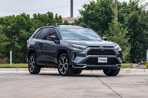 2025 Toyota RAV4 Hybrid SE