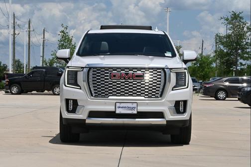 White Frost Tricoat 2024 GMC Yukon Denali