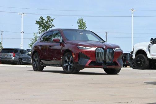 Aventurin Red Metallic 2024 BMW iX xDrive50