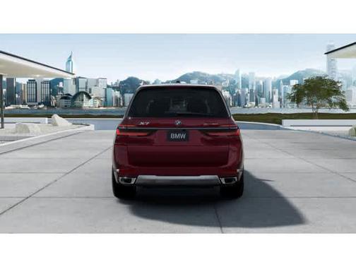 Aventurin Red Metallic 2027 BMW X7 xDrive40i