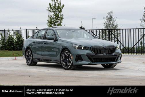 Cape York Green Metallic 2027 BMW 530 i
