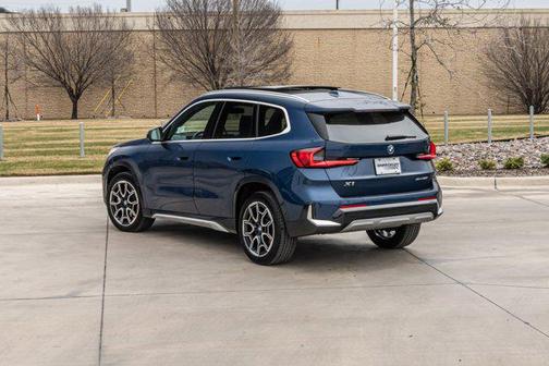 2025 BMW X1 xDrive 28i