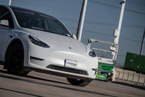 2021 Tesla Model Y Long Range Dual Motor All-Wheel Drive