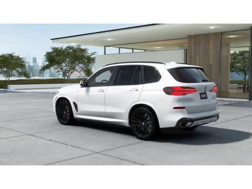 2026 BMW X5 M60i