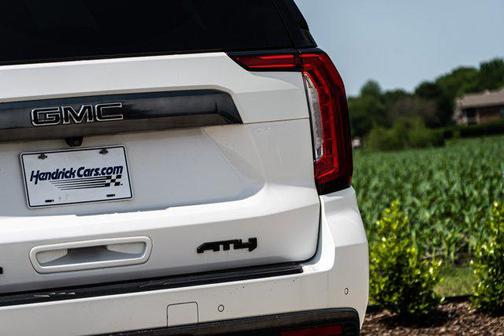 2023 GMC Yukon 4WD AT4