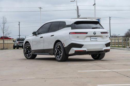 2024 BMW iX xDrive50