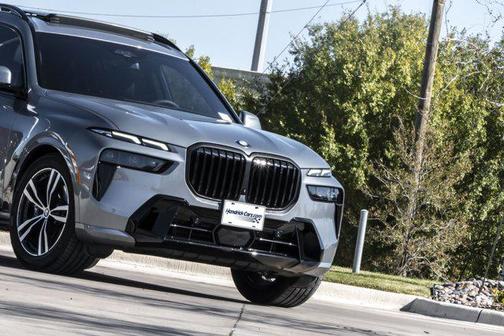 2026 BMW X7 xDrive40i