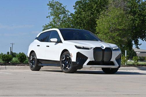 Alpine White 2024 BMW iX xDrive50