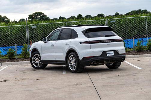 2024 Porsche Cayenne AWD