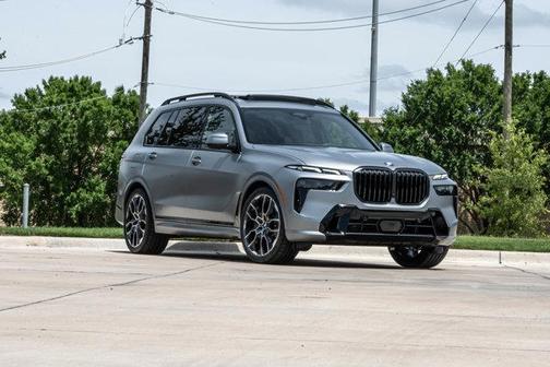 Frozen Pure Grey Metallic 2027 BMW X7 xDrive40i