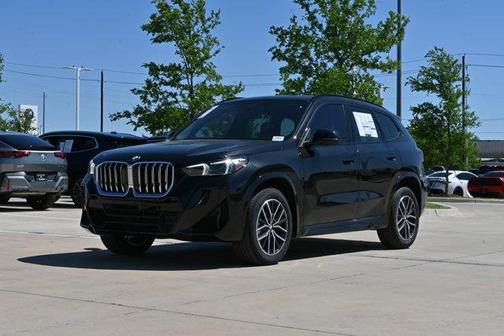 Black Sapphire Metallic 2026 BMW X1 xDrive28i