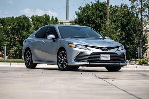 2023 Toyota Camry XLE