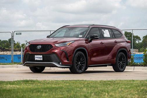 2023 Toyota Highlander XSE