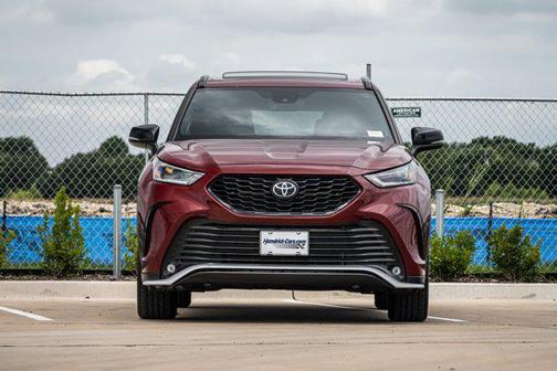 2023 Toyota Highlander XSE