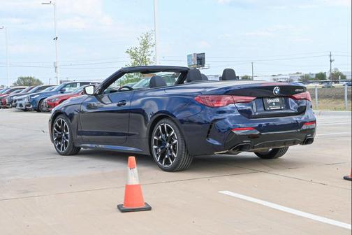 Tanzanite Blue II Metallic 2026 BMW M440 i