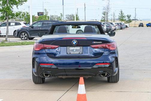 Tanzanite Blue II Metallic 2026 BMW M440 i