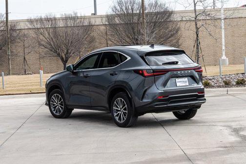 2024 Lexus NX 350h Premium