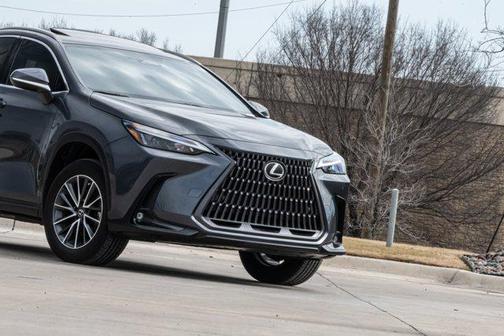 2024 Lexus NX 350h Premium