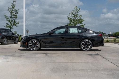 Black Sapphire Metallic 2026 BMW 540 xDrive