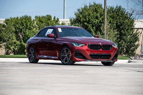 2025 BMW 230 i