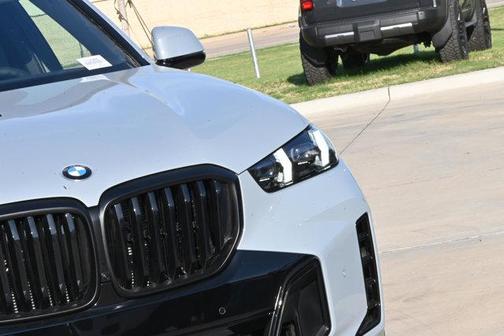 BROOKLYN GRY ME 2026 BMW X5 sDrive40i