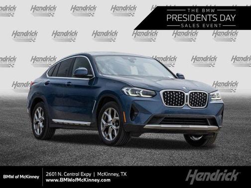2025 BMW X4 xDrive30i