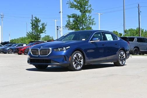 Phytonic Blue Metallic 2026 BMW 530 530i