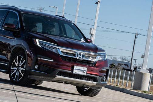 2020 Honda Pilot Touring 8-Passenger
