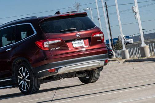 2020 Honda Pilot Touring 8-Passenger