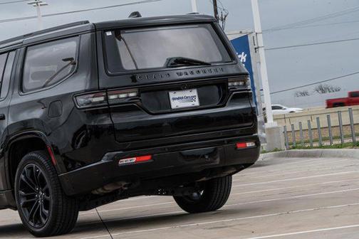 2023 Jeep Grand Wagoneer Series III Obsidian 4x4