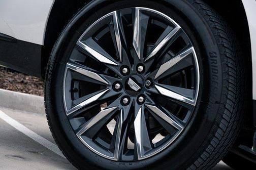 2022 Cadillac Escalade Sport
