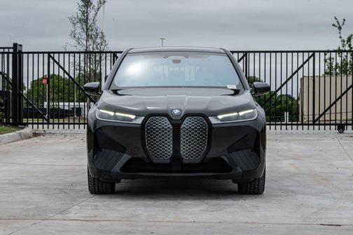 Dark Graphite Metallic 2024 BMW iX xDrive50