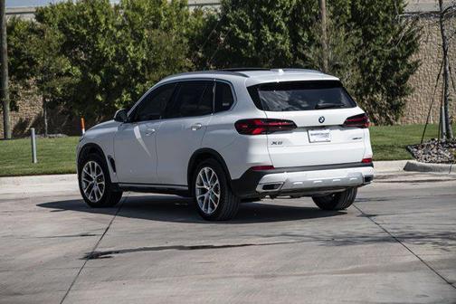 2025 BMW X5 xDrive40i