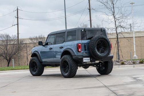 2024 Ford Bronco Black Diamond
